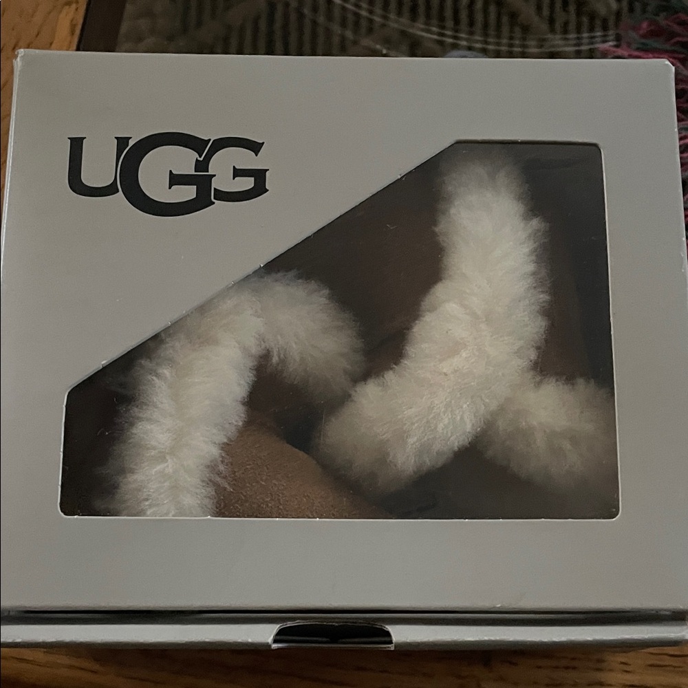 UGG crib Boots